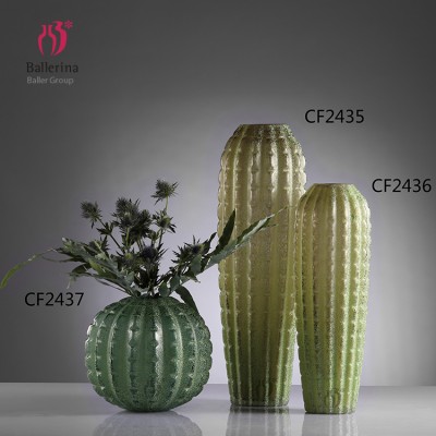 New design guangzhou arts and crafts  elegant unique flower glass vases